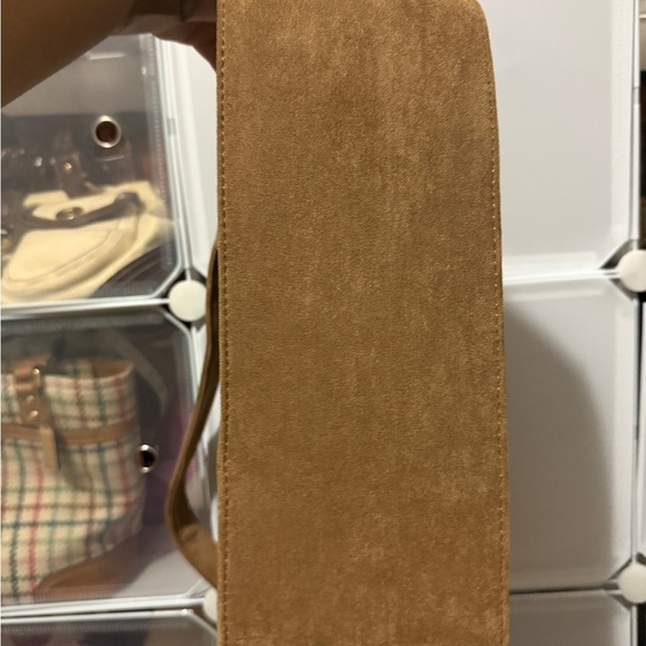 Primark Faux Suede Tan Hobo Slouch Shoulder Bag NWOT - Picture 4 of 5